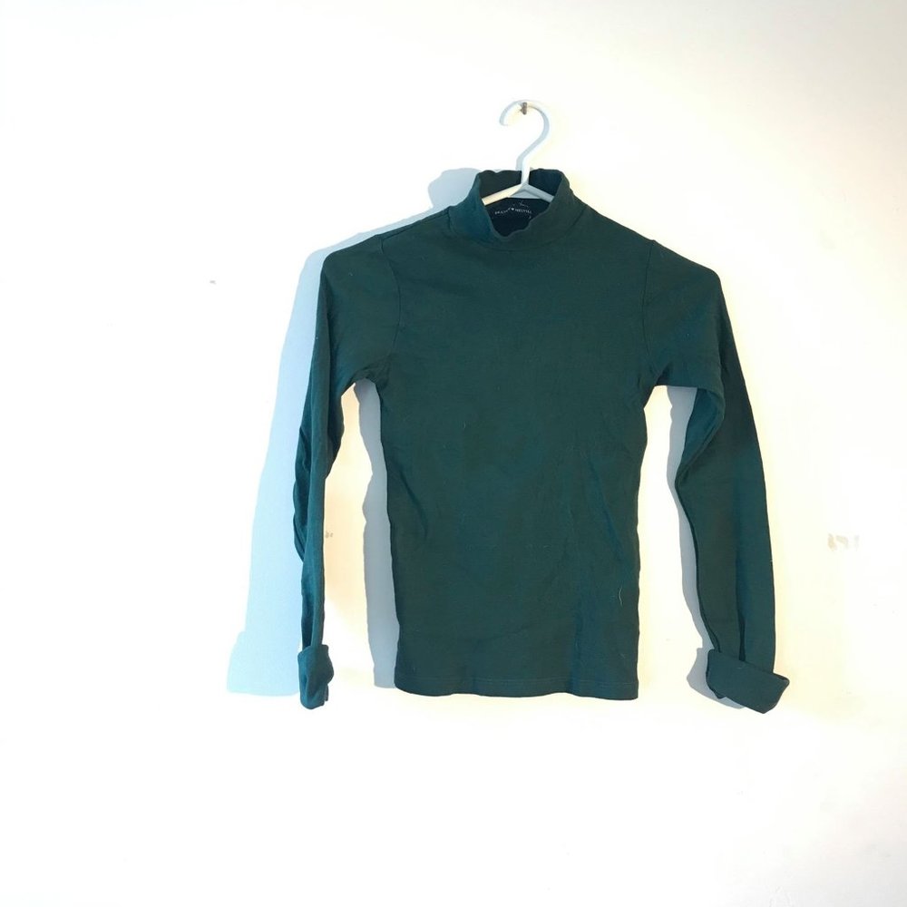 Brandy Melville Mockneck Turtleneck